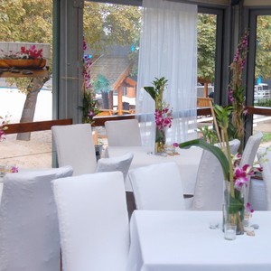 Modr bar - dekorace