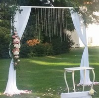 Svatební brána - hranatá - kovová konstrukce