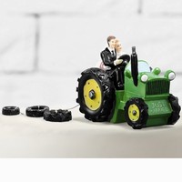 Svatební figurka Novomanželé na traktoru